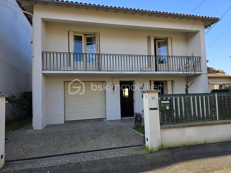 Maison - 158 m² - 5 pièces