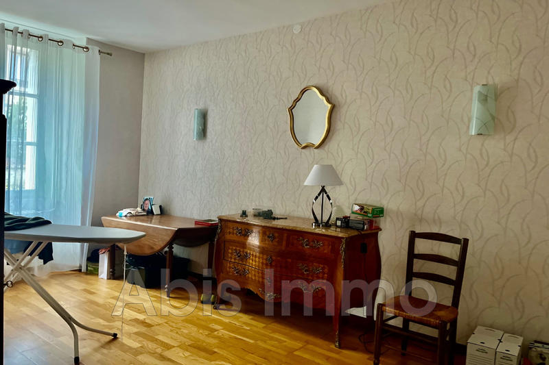 Maison - 143 m² - 6 pièces