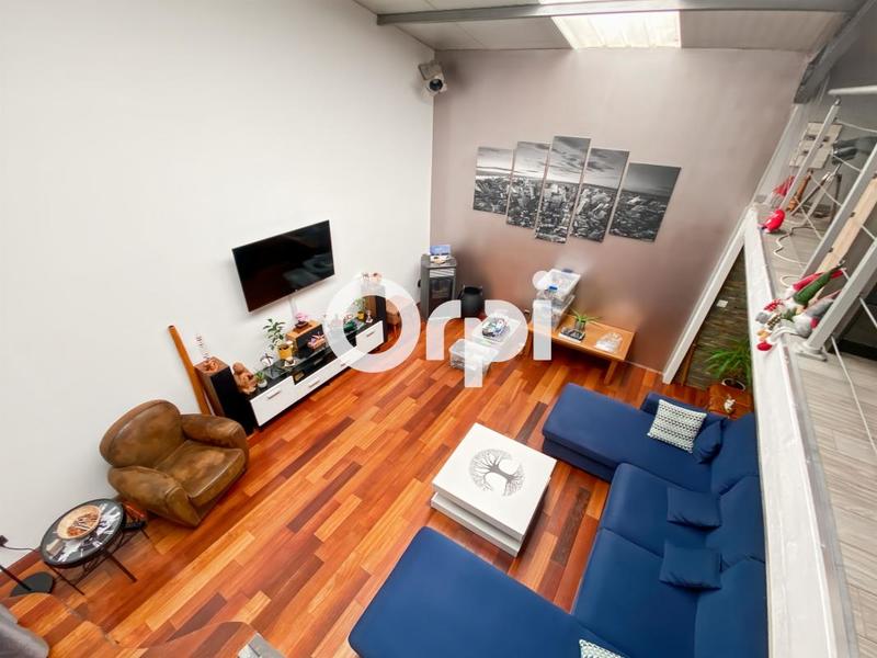 Maison - 140 m² - 4 pièces