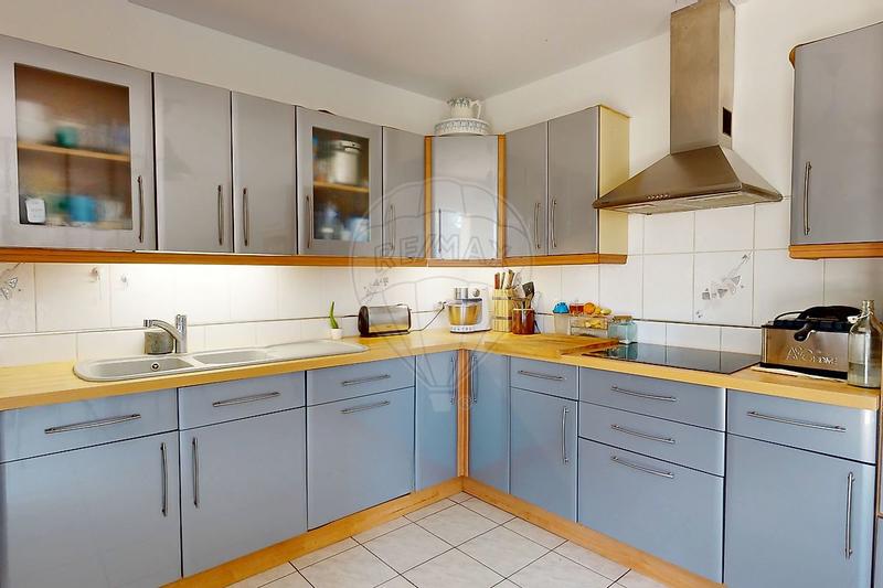 Maison - 135 m² - 6 pièces