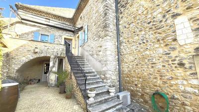 Maison chambre d'hôtes - 280 m² - 10 pièces