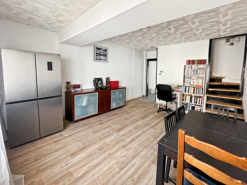 Appartement - 90 m² - 5 pièces