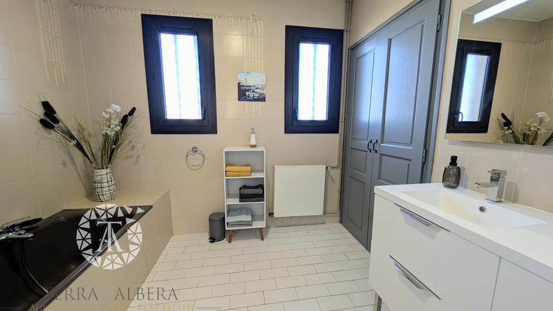 Villa - 165 m² - 5 pièces