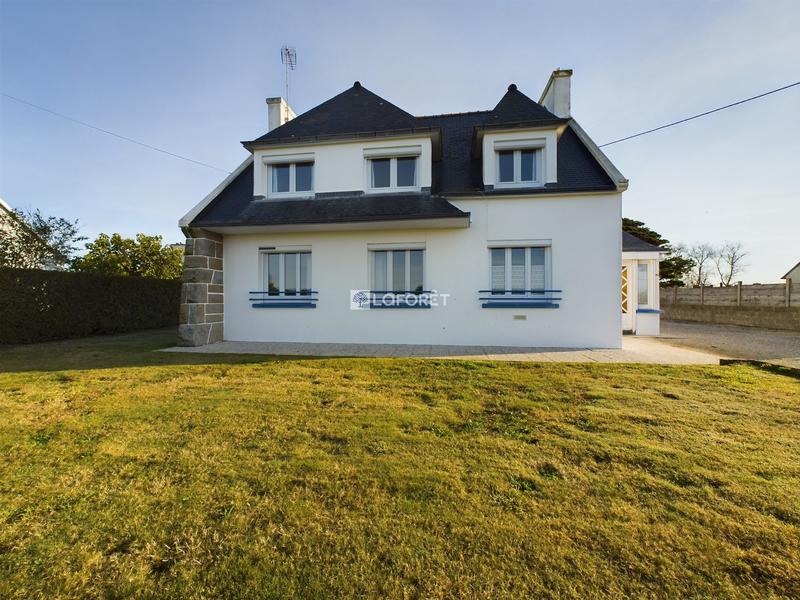 Maison - 121 m² - 6 pièces