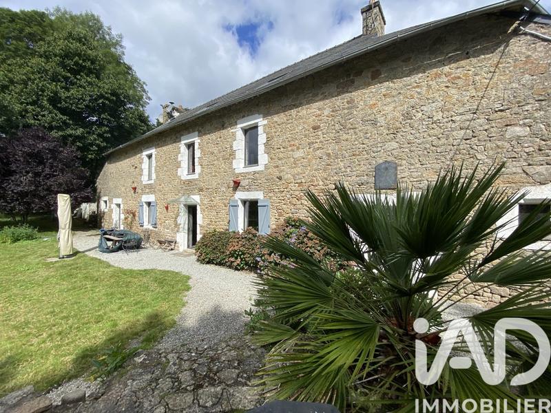 Maison - 226 m² - 7 pièces