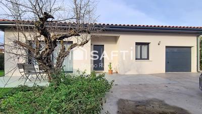 Maison - 86 m² - 4 pièces