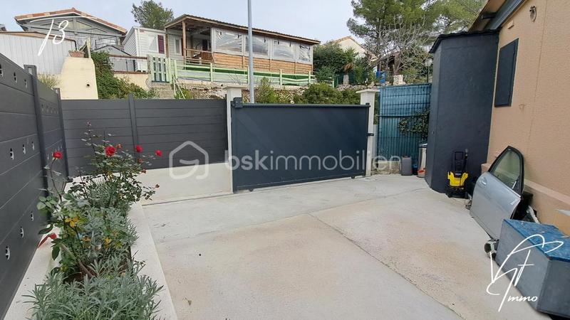 Propriété - 92 m² - 5 pièces