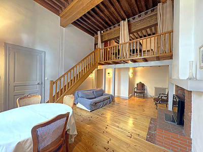 Appartement - 100 m² - 3 pièces