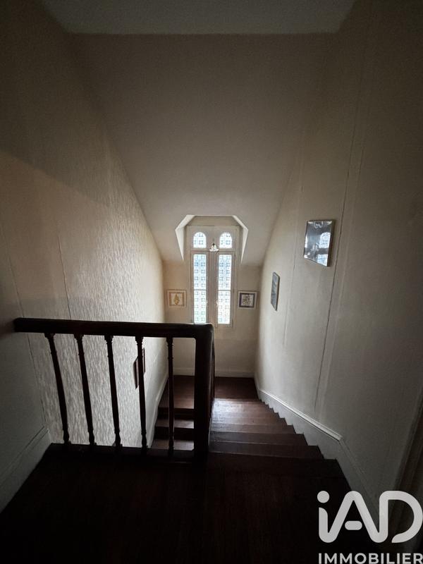 Maison - 159 m² - 7 pièces