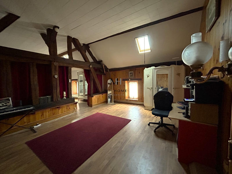 Maison ancienne - 196 m² - 6 pièces