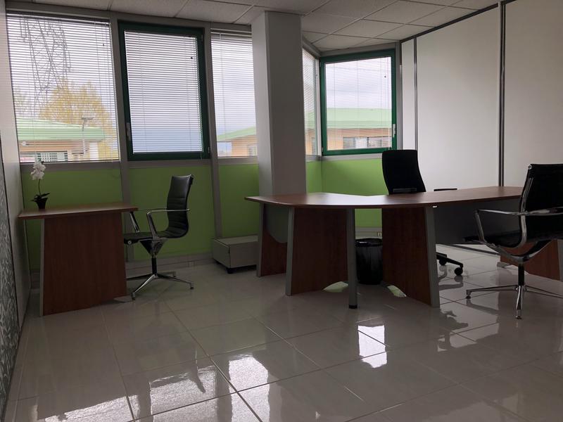 Bureau - 27 m² - 1 pièce