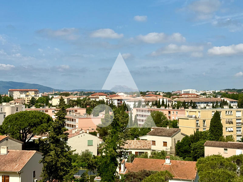 Appartement - 75 m² - 3 pièces