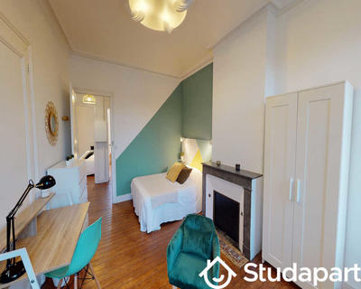 Chambre - 230 m² - 1 pièce