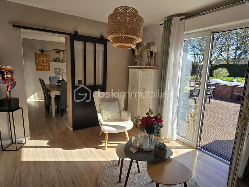 Pavillon - 155 m² - 6 pièces