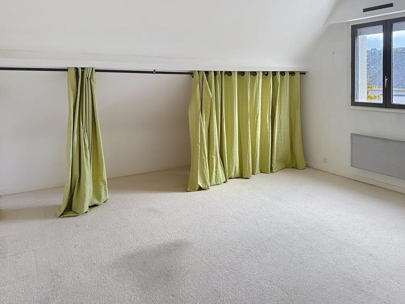 Maison - 155 m² - 6 pièces