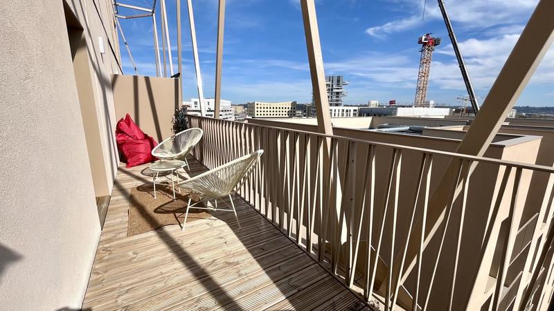 Appartement - 142 m² - 5 pièces