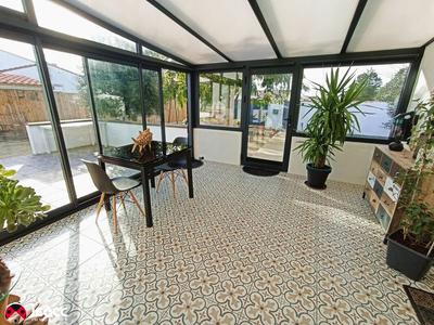 Maison - 108 m² - 6 pièces