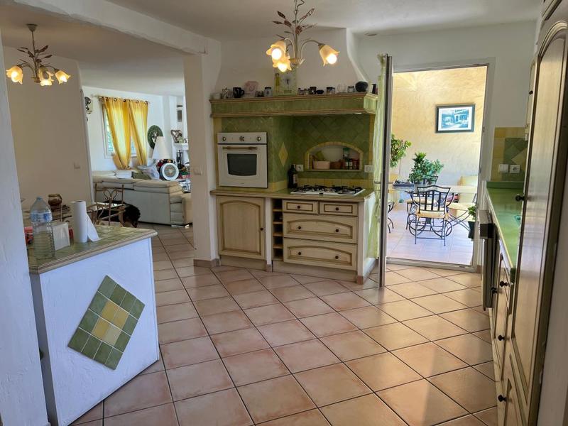 Maison - 140 m² - 4 pièces