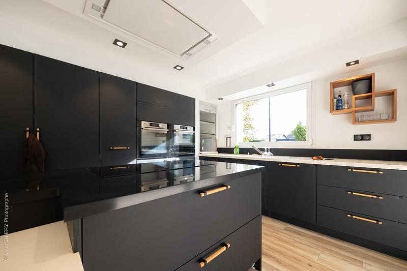 Maison - 234 m² - 5 pièces