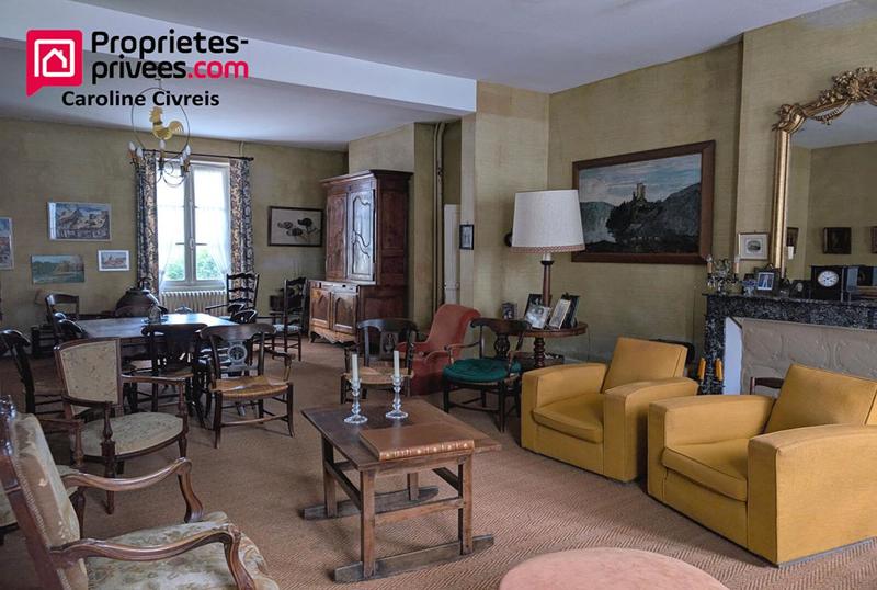 Propriété - 188 m² - 8 pièces