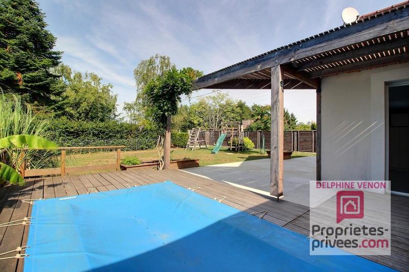 Maison - 204 m² - 6 pièces