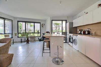 Appartement - 63 m² - 2 pièces