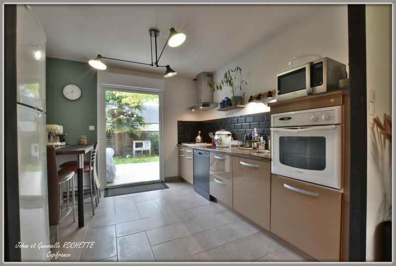 Maison - 99 m² - 5 pièces