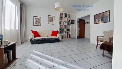 Appartement - 88 m² - 5 pièces