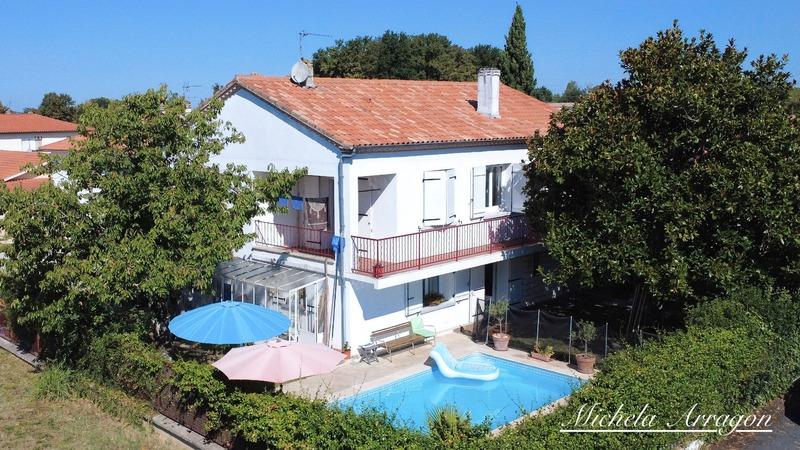 Maison - 156 m² - 7 pièces