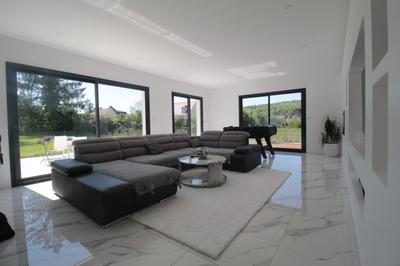Maison contemporaine - 215 m² - 7 pièces
