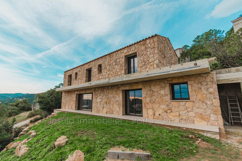 Villa - 182 m² - 6 pièces