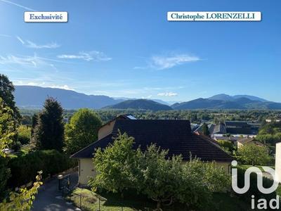 Maison - 300 m² - 7 pièces