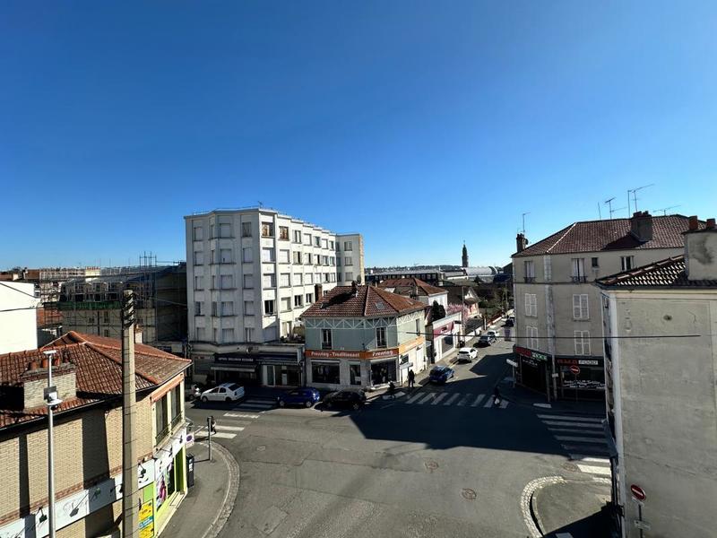 Appartement - 65 m² - 3 pièces