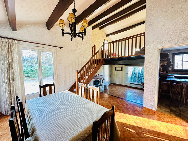 Maison - 145 m² - 5 pièces