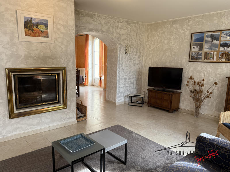 Maison - 182 m² - 7 pièces