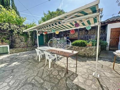 Villa - 193 m² - 6 pièces