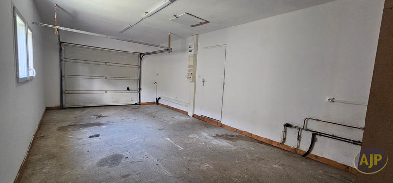 Maison - 104 m² - 4 pièces