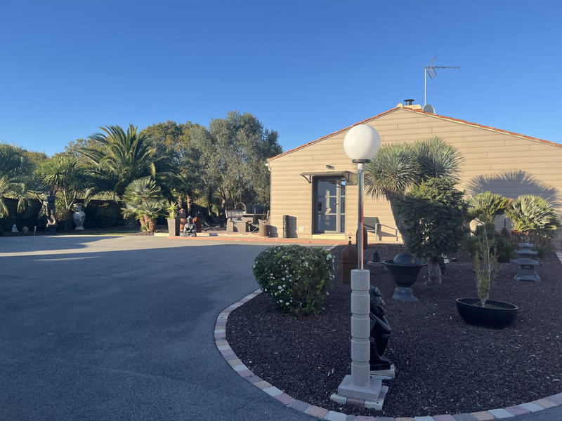 Maison - 268 m² - 7 pièces