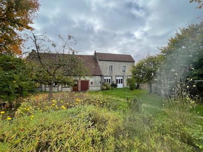 Maison - 202 m² - 7 pièces