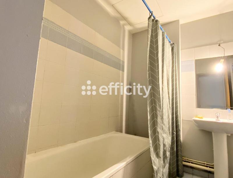 Appartement - 48 m² - 2 pièces