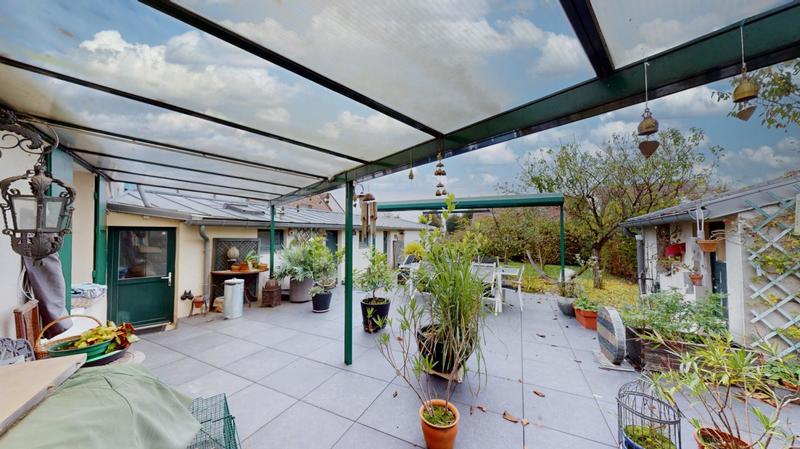 Maison - 175 m² - 5 pièces