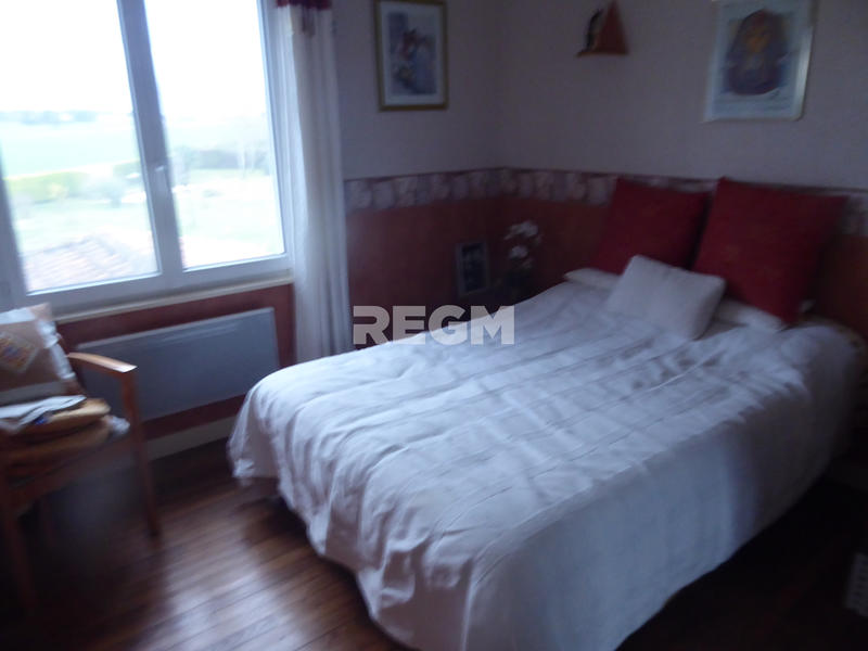 Maison - 170 m² - 7 pièces