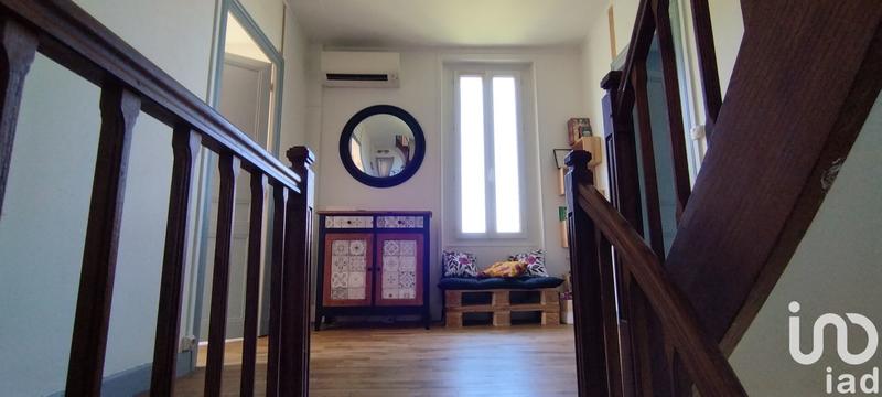 Maison - 205 m² - 9 pièces