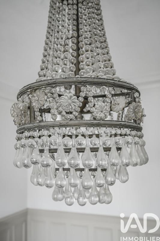 Maison - 226 m² - 10 pièces