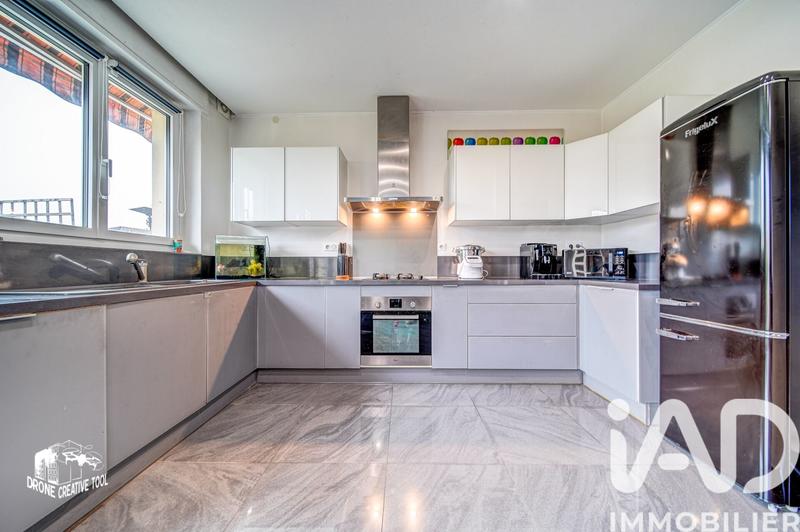 Duplex - 163 m² - 8 pièces