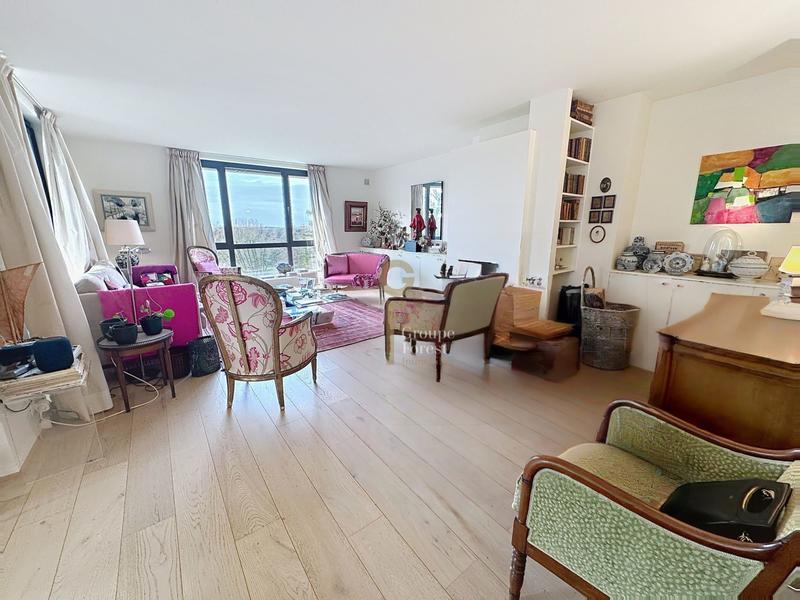 Appartement - 130 m² - 4 pièces