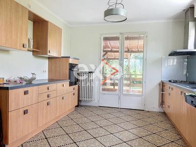 Maison - 150 m² - 6 pièces