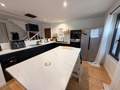 Maison - 150 m² - 5 pièces