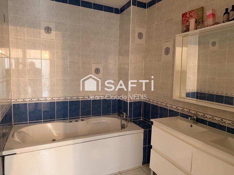 Maison - 80 m² - 3 pièces