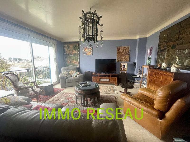 Maison - 171 m² - 6 pièces